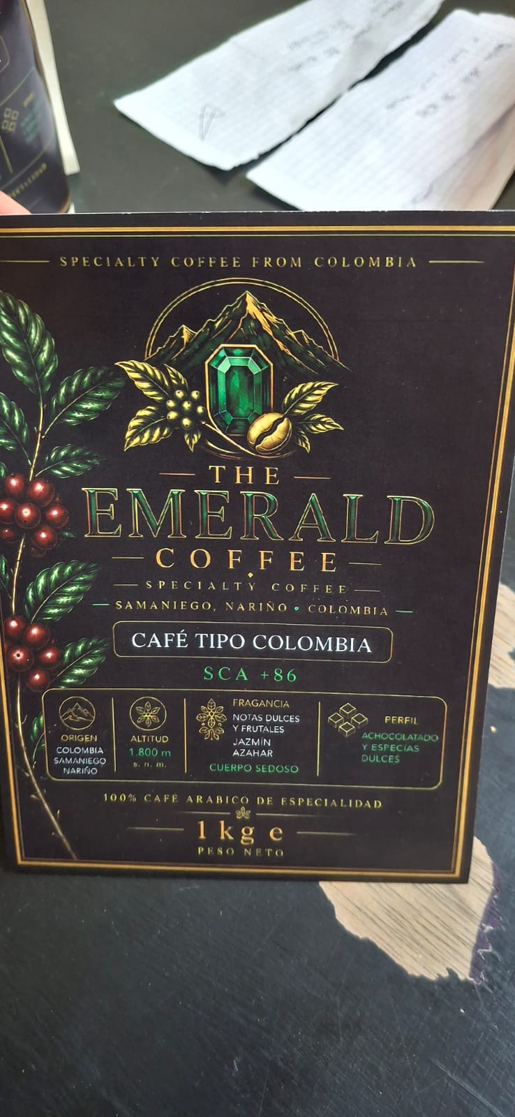 Empaque real The Emerald Coffee, presentación 1kg